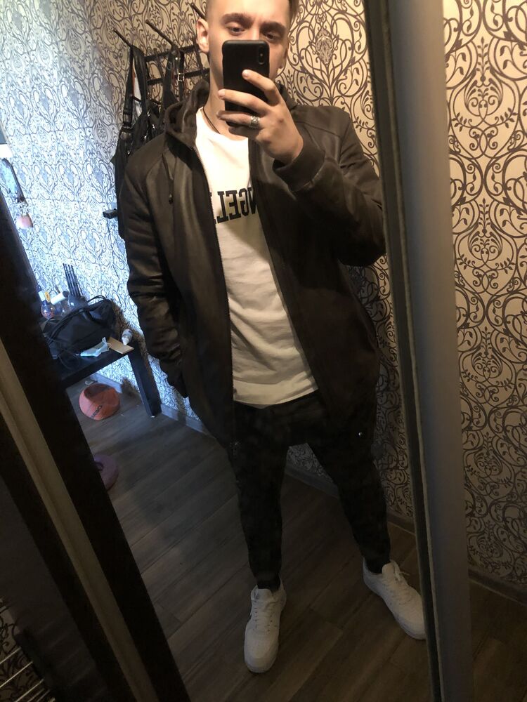  29812452  , 24 ,    