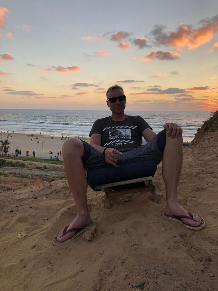  Rishon LeZiyyon,   , 43 ,   ,   , c 