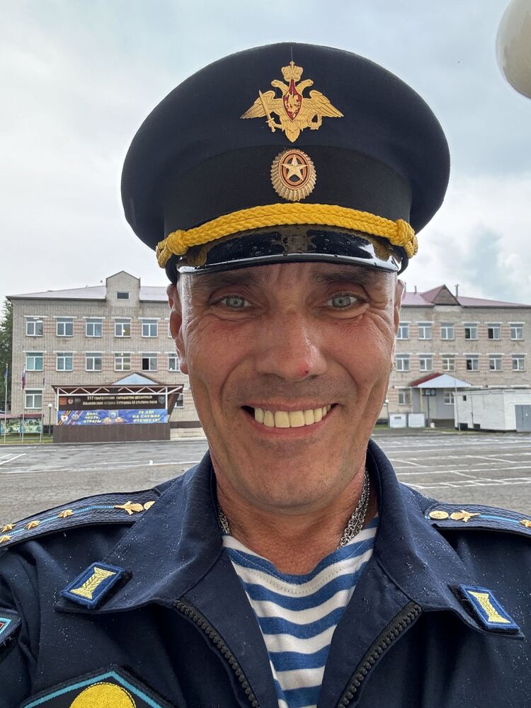  48496482  , 44 ,    