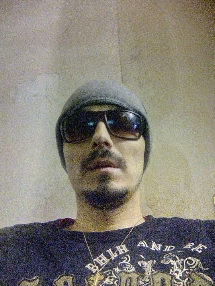  32872272  , 39 ,    