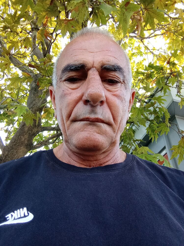  48369012  , 61 ,    