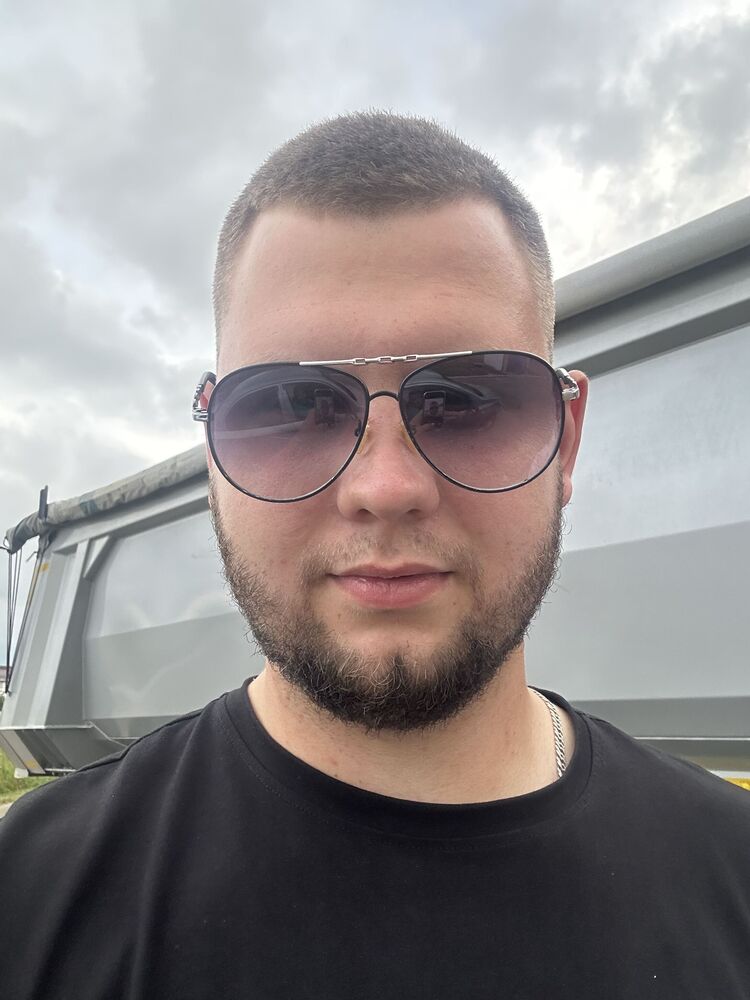  41220972  Aleksandr, 23 ,    