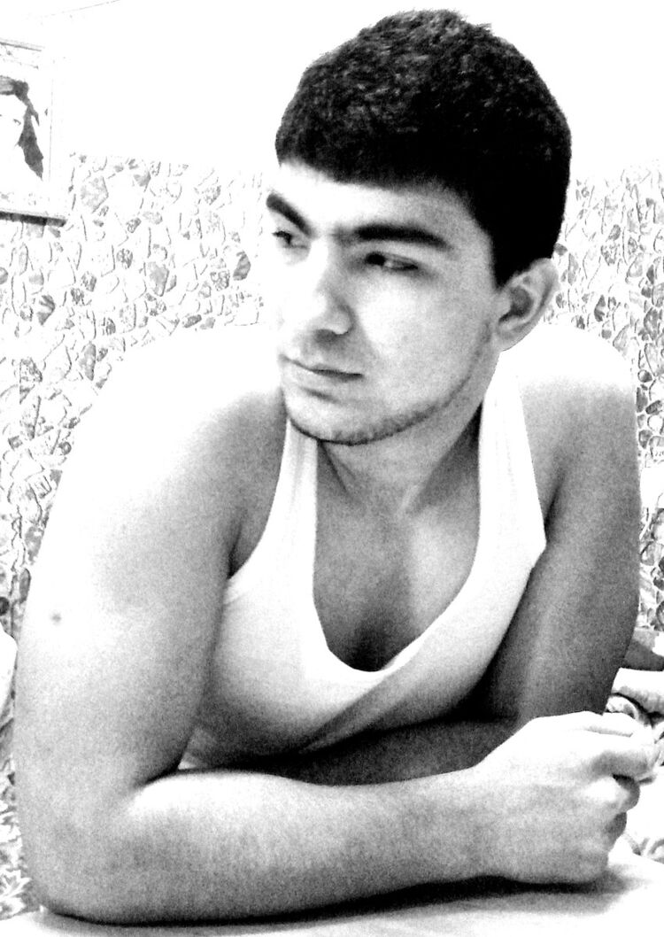  5822422  Ruslan, 35 ,    