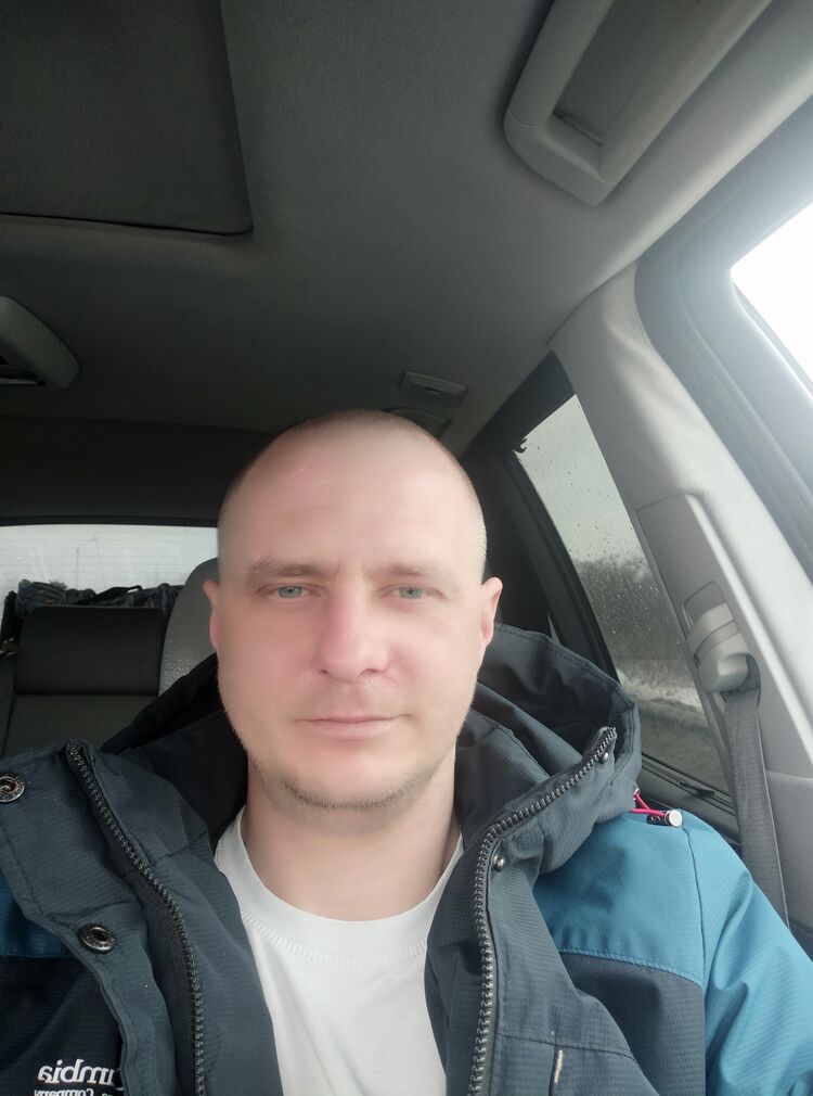  25283382  , 37 ,    