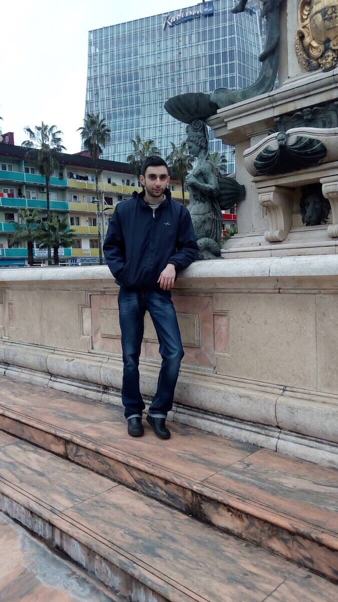  ,   Levon, 29 ,   ,   , c 