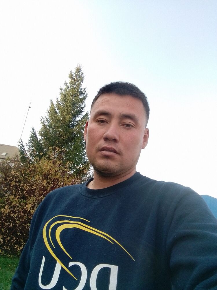  47168952   , 27 ,    