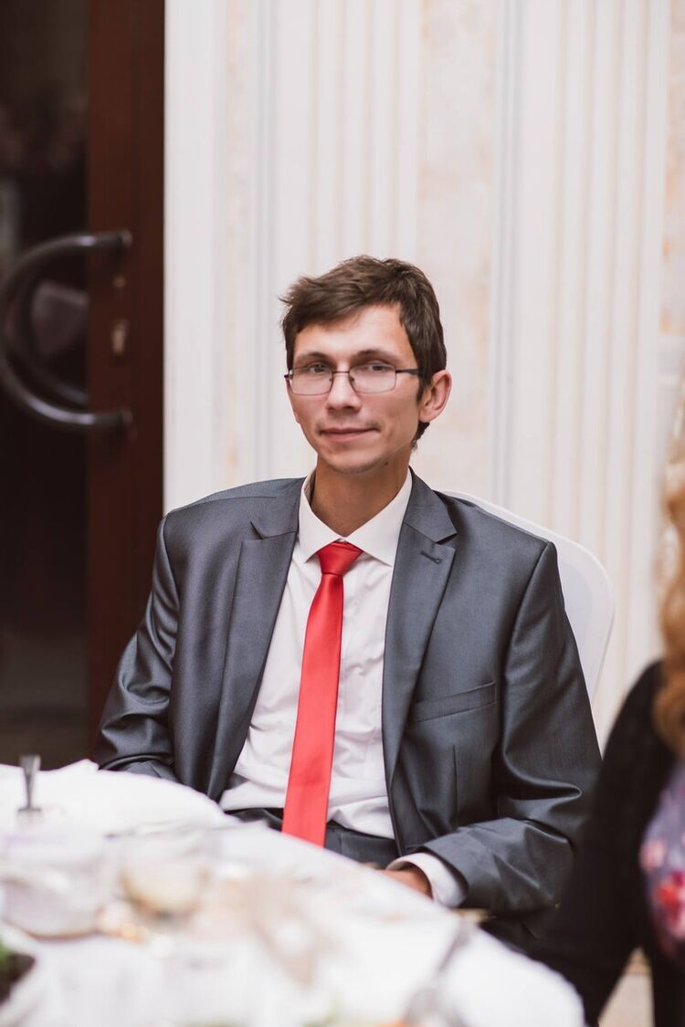 ,   Alex, 37 ,   ,   , c 