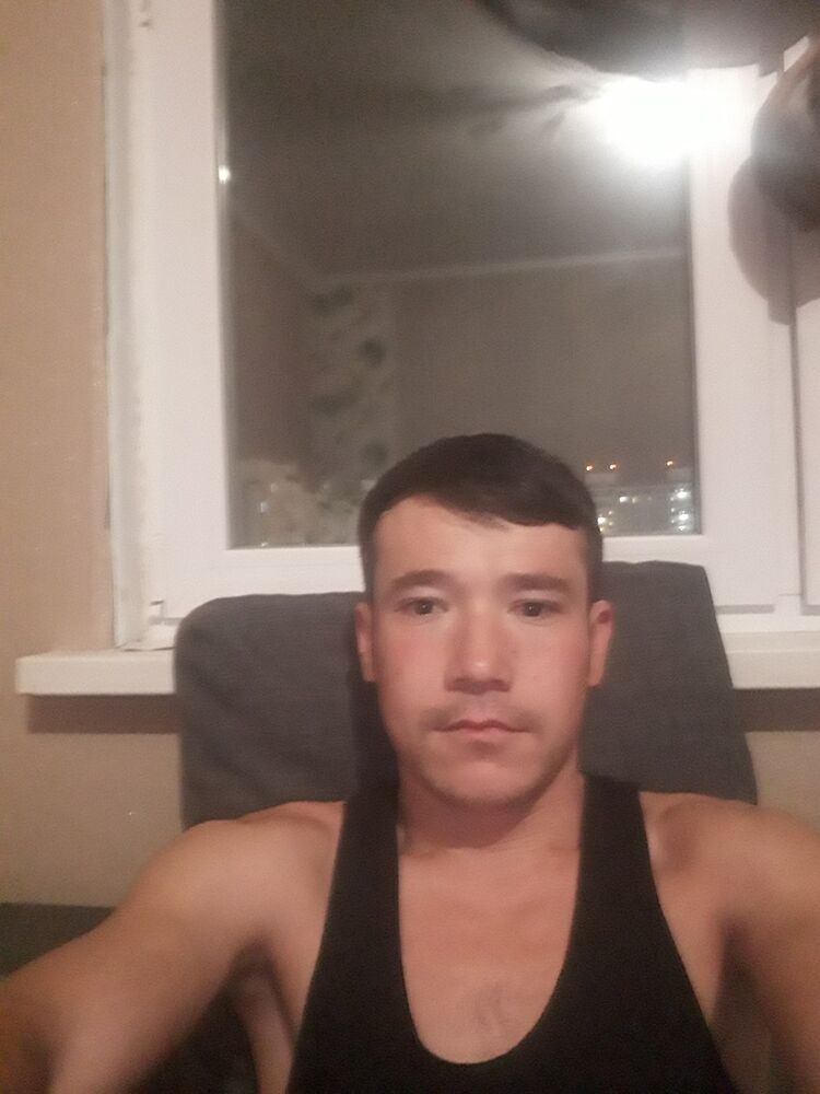  ,   Ilhom, 36 ,  