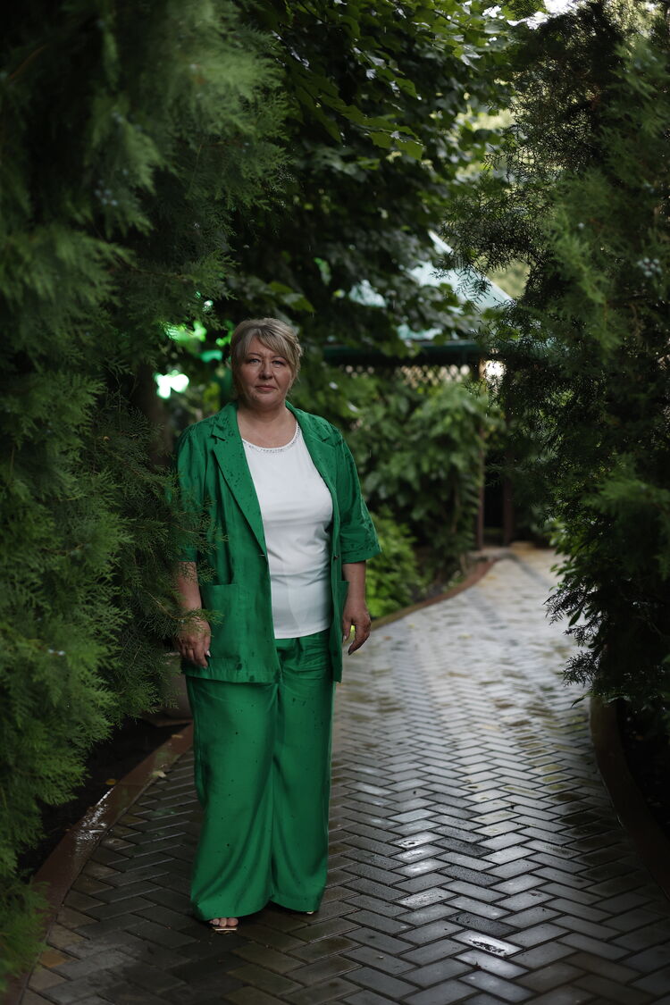  48284662  Natalia, 55 ,    