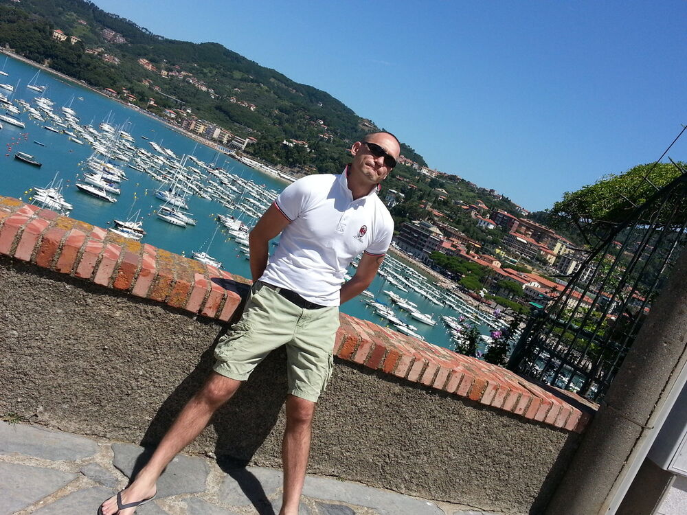  ,   Serghei, 49 ,     , c 