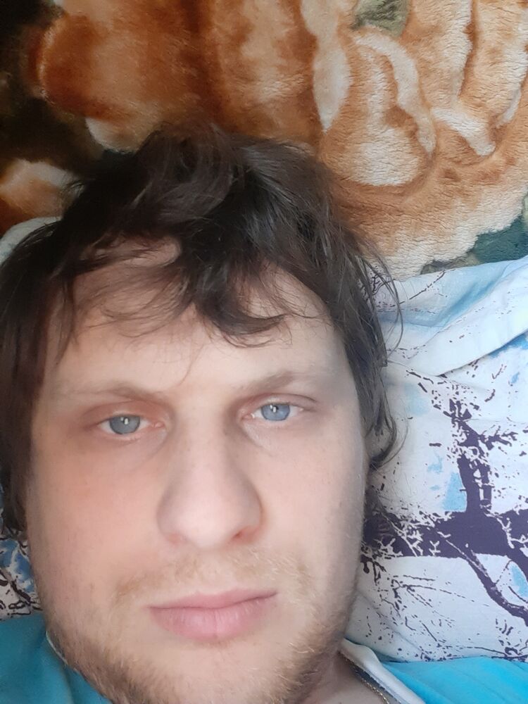  42970472  , 33 ,    