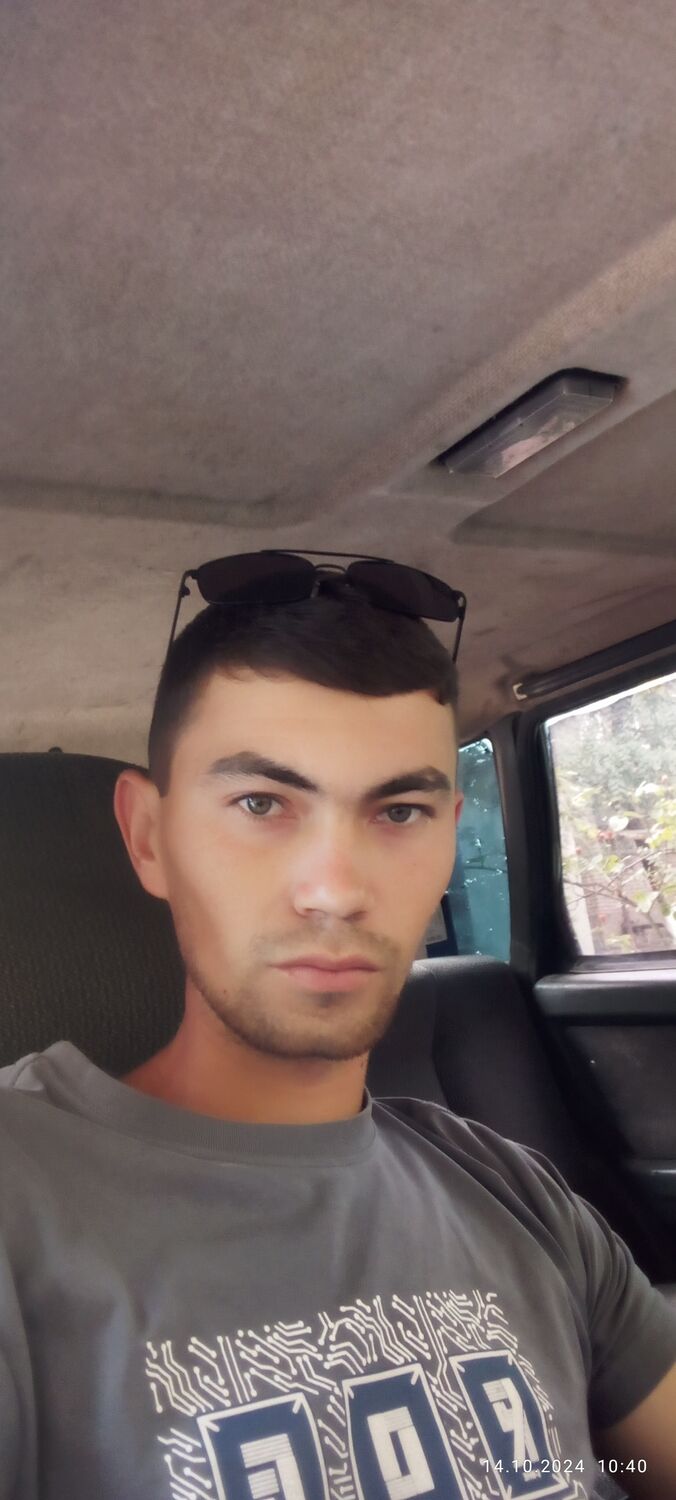  47715152  , 24 ,    