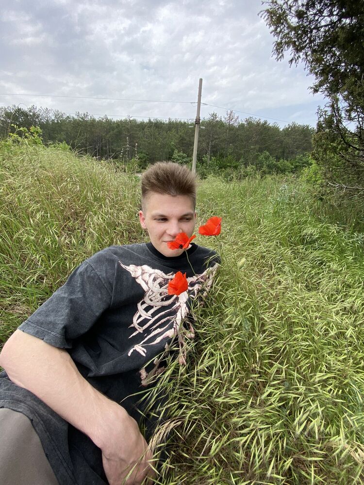  ,   Artem, 23 ,   ,   