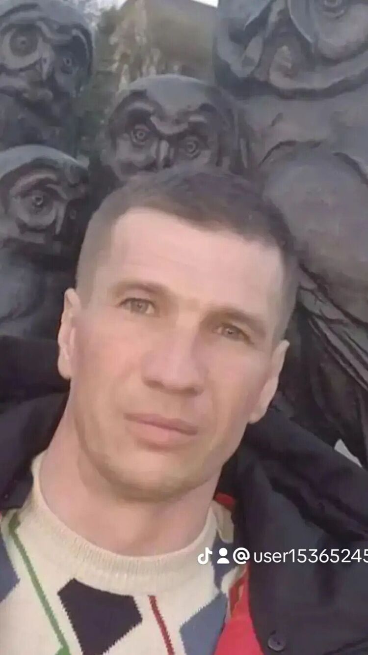  43553102  , 48 ,    