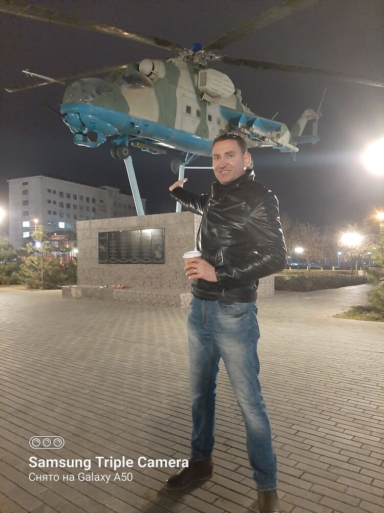  25043442  , 35 ,    