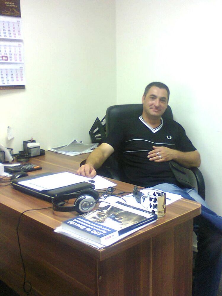  ,   Bavid, 50 ,   
