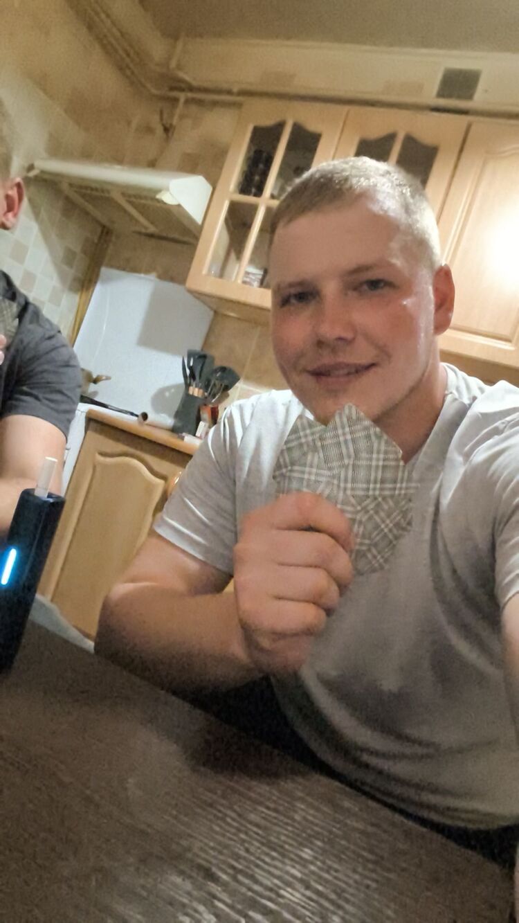  ,   Ivan, 27 ,   