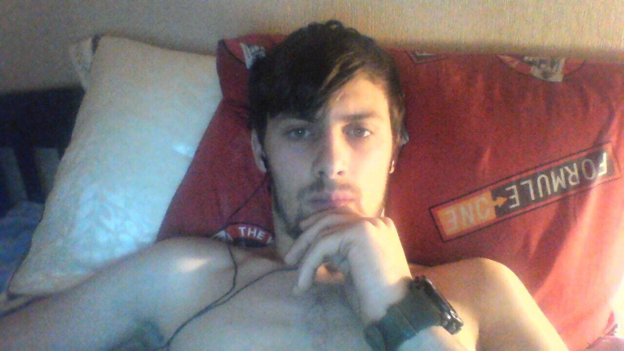  32419082  , 24 ,    