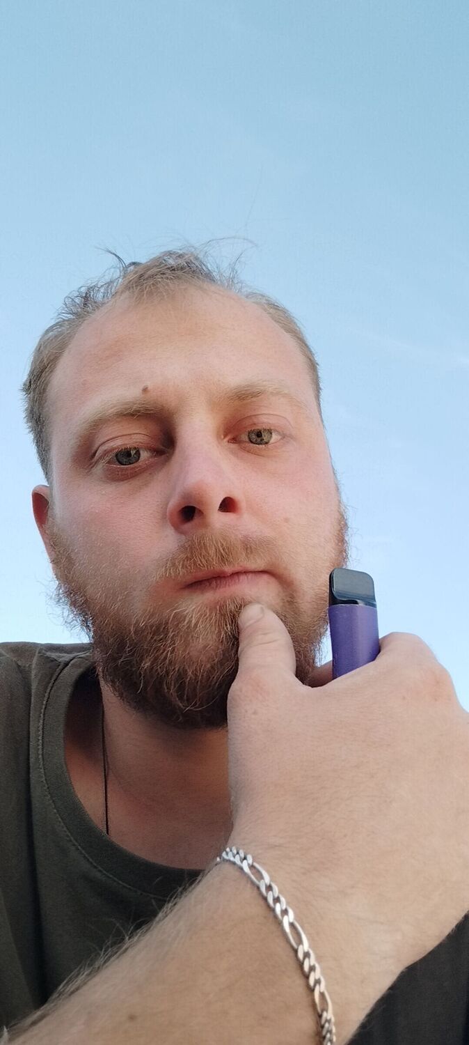  ,   Ivan, 25 ,   ,   