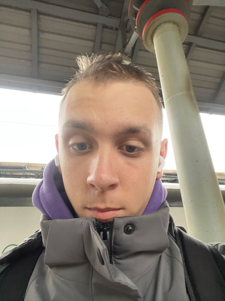  52784232  , 20 ,    