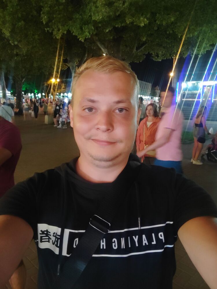  39747152  Ilya, 28 ,    