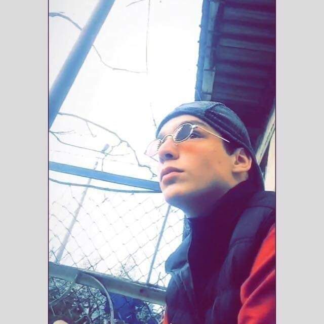  30623182  Mateus, 25 ,    