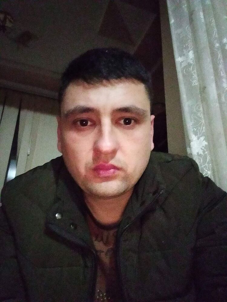 28148282  , 35 ,    