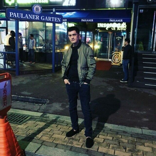  15243852  Rishad, 35 ,    