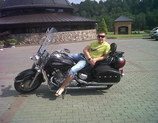  5311942  Dima, 45 ,    