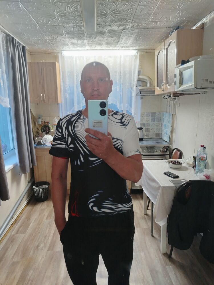  44395512  , 42 ,    