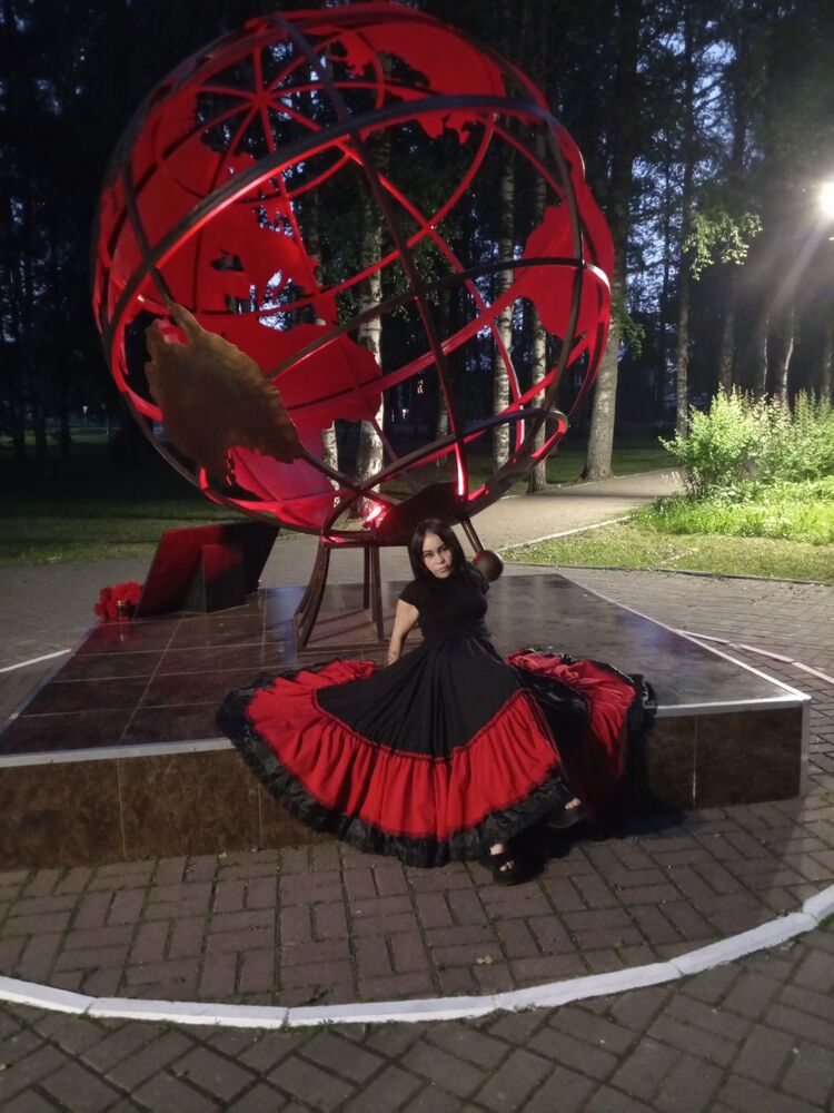  ,   Irina, 37 ,  