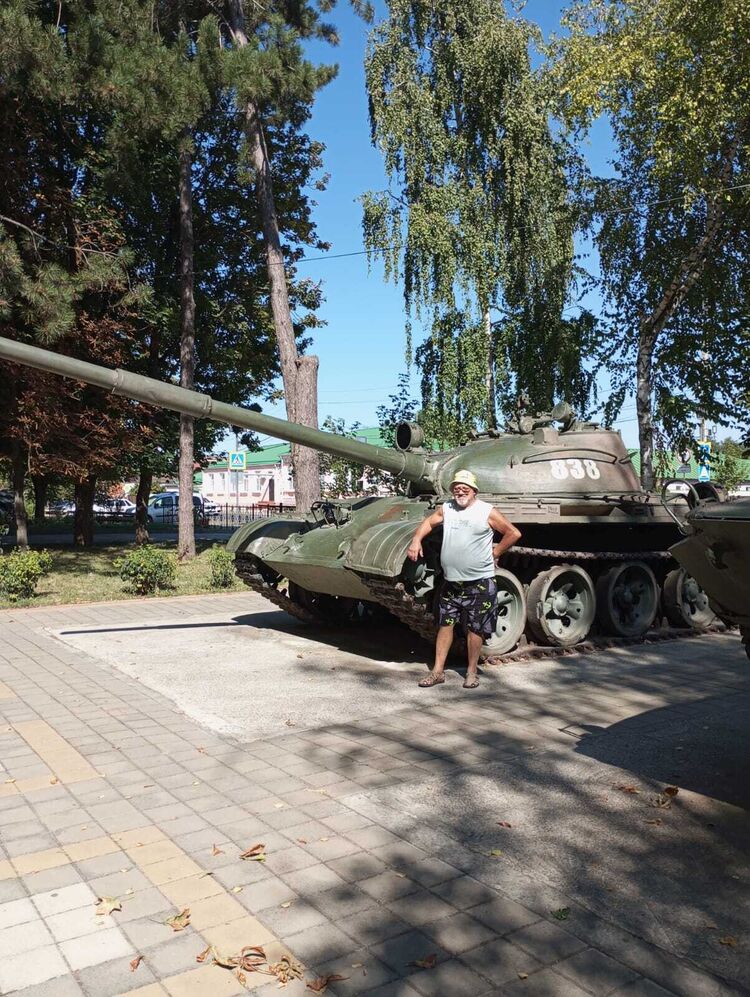  37278522  , 67 ,    