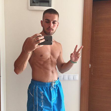  ,   Ali, 22 ,   ,   