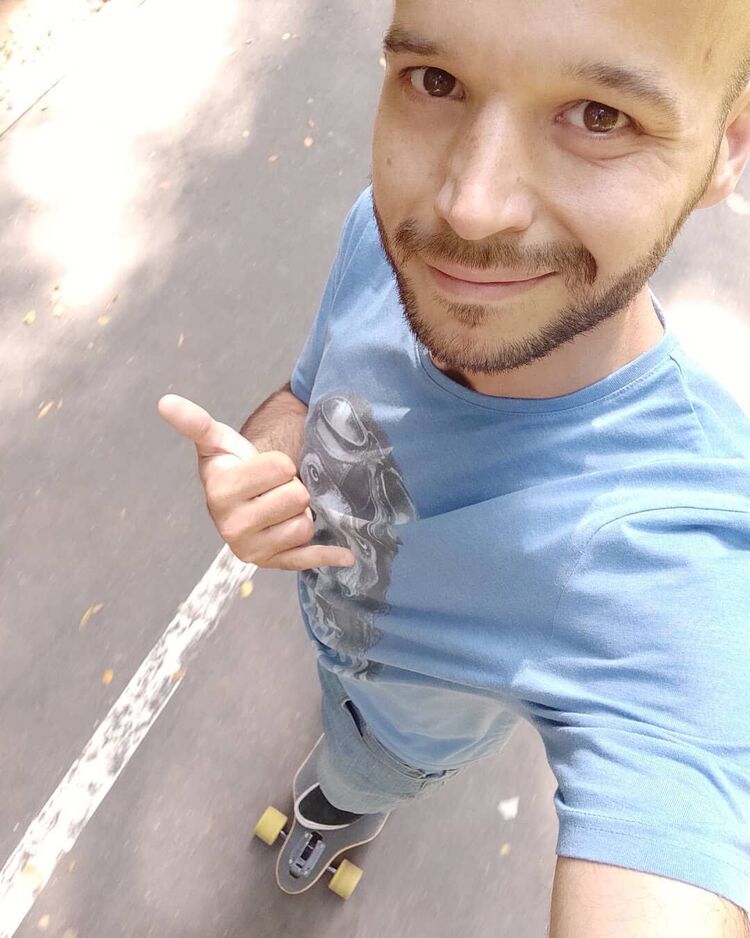  47254602  Nikolai, 37 ,    Podgorica