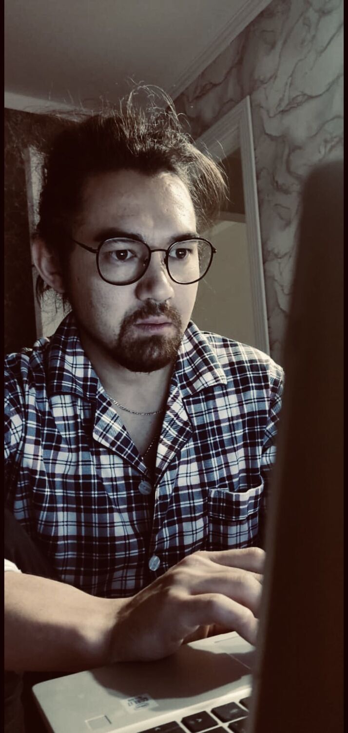 ���������� ������, ���� ������� Khan, 33 ����, ������������ ��� ������, ����� � ���������, c�������� ���������, ���������