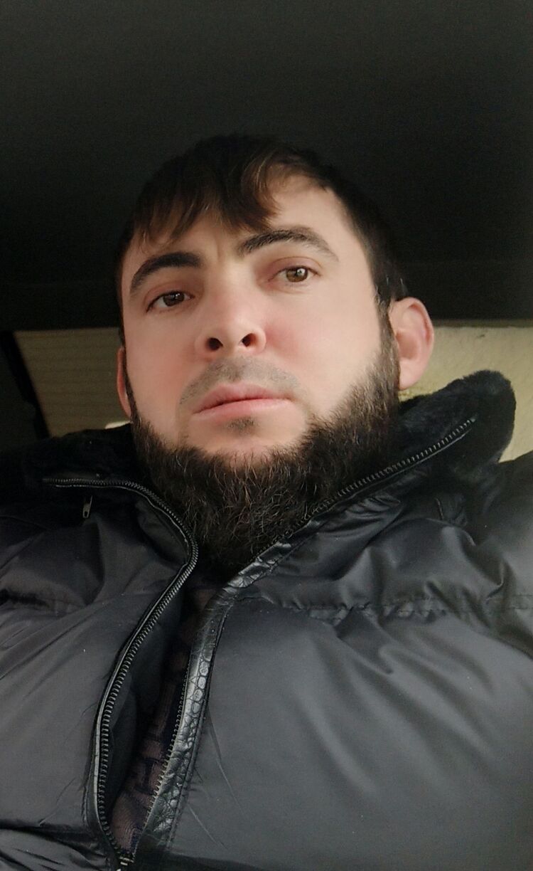  42584842  , 34 ,    