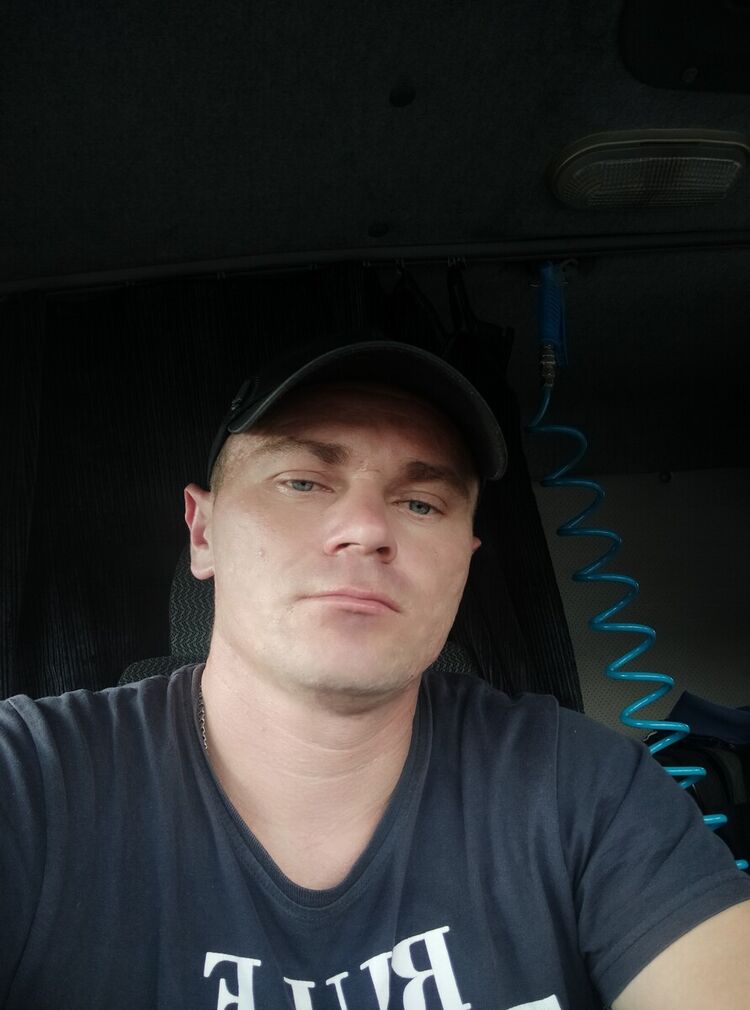 20004492  , 37 ,    