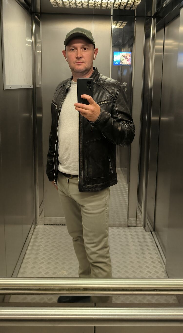  36576752  , 38 ,    