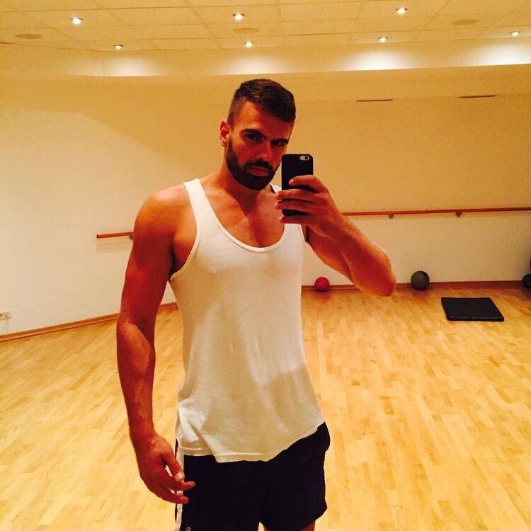 ���� 54403472 ������� ����, 37 ���, ���� ���������� � �����������