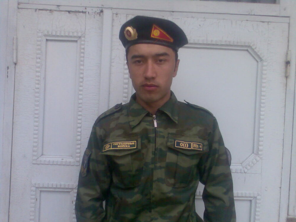  4725472  Islam, 37 ,    
