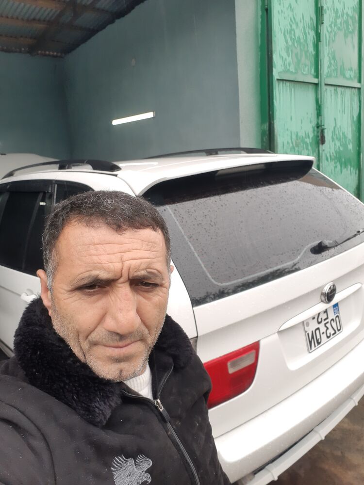  35207372  , 49 ,    