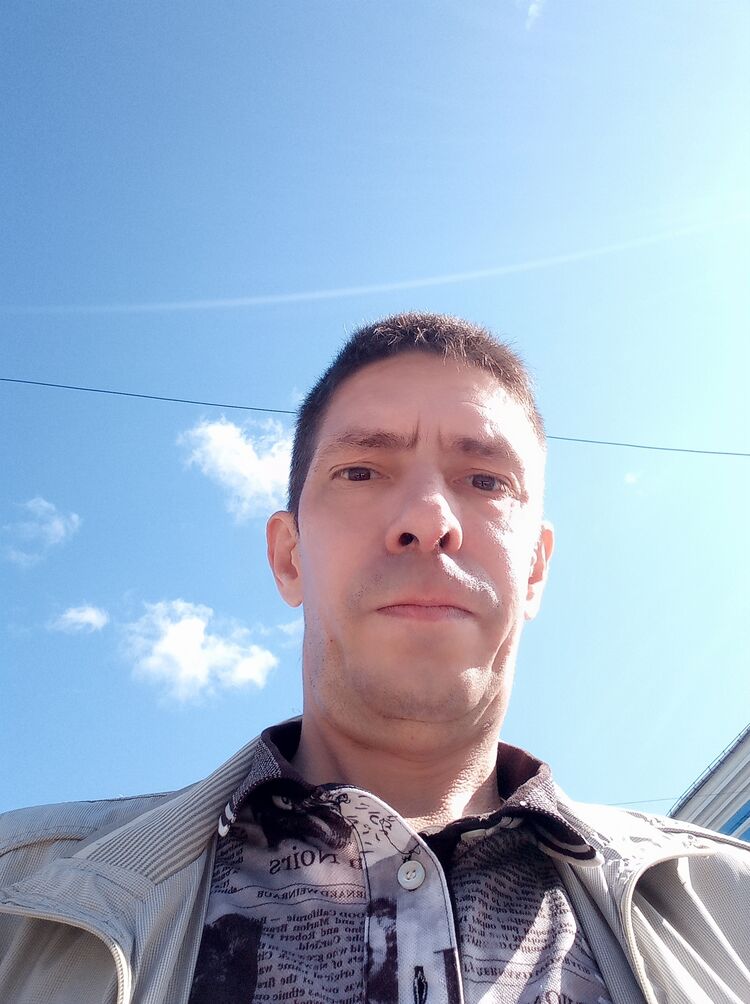  45703432  , 44 ,    