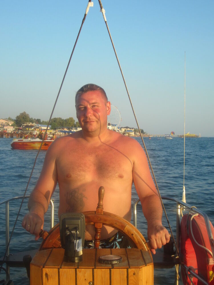  ,   Koty, 52 ,   
