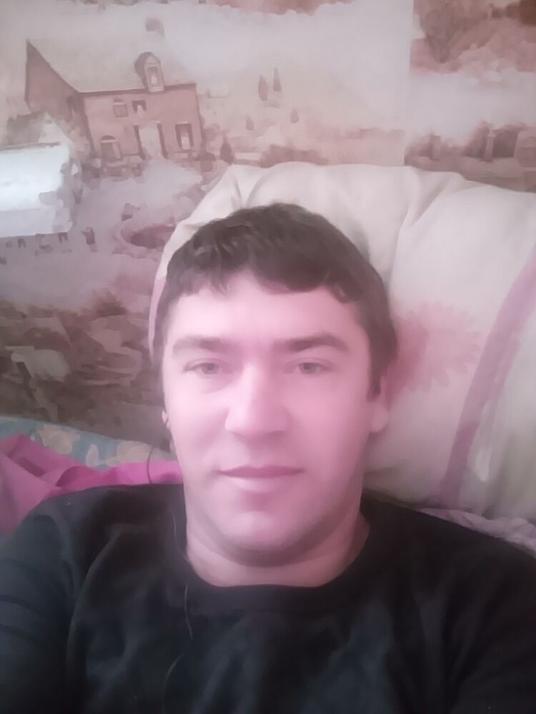  ,   Ivan, 43 ,   , 