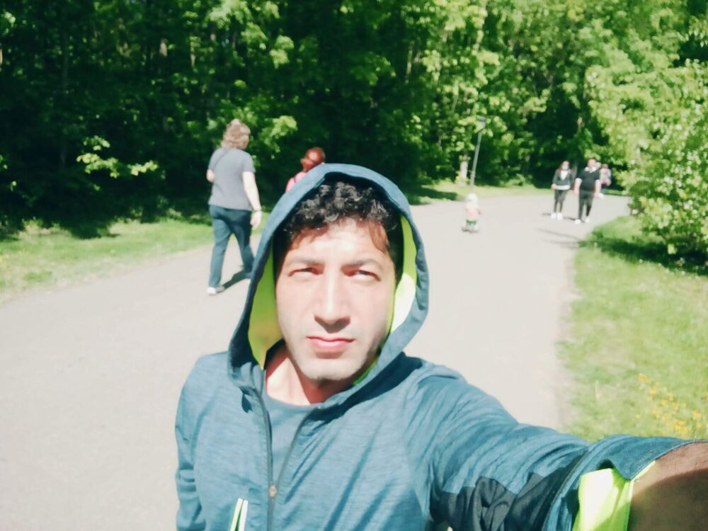  53232782  Ayhan, 37 ,    