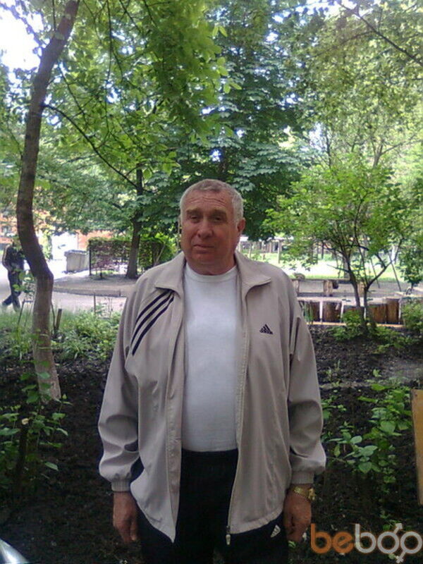  200012  Viktor, 44 ,     
