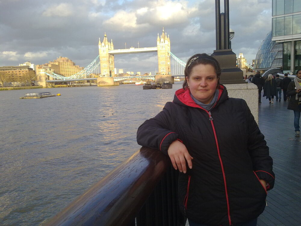  Abbots Langley,   Lucia, 40 ,   ,   , c 