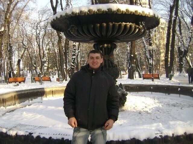  20286092  Dima, 47 ,    