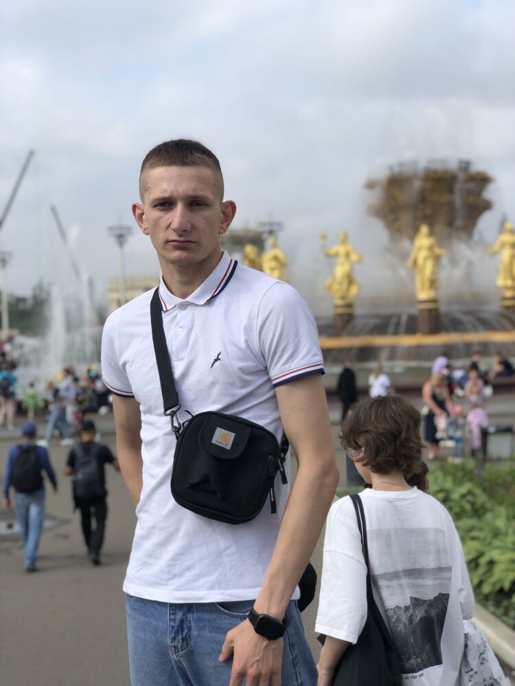  50115382  , 25 ,    -