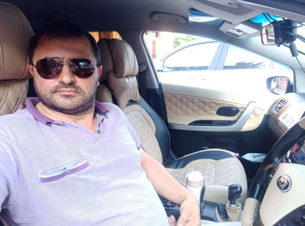  39343292  Alihan, 48 ,    